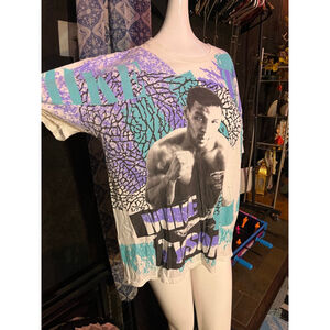 Men's Boxing Hall of Fame Mike Tyson Graphic Tee L White Purple